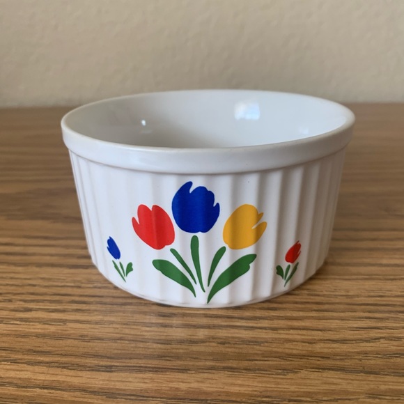 Vintage Tulip Tyme Casserole ramekin - Picture 3 of 7